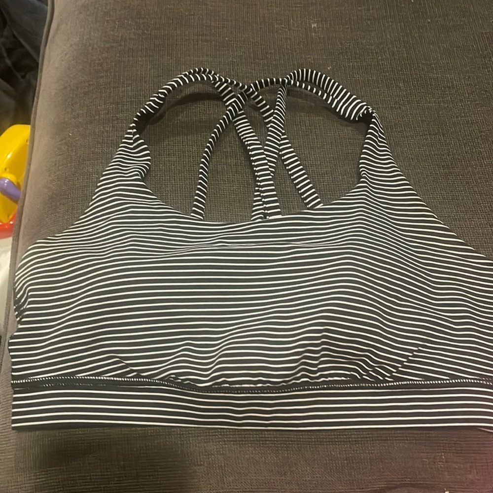 Energy Bra Black/White Stripe Size 8